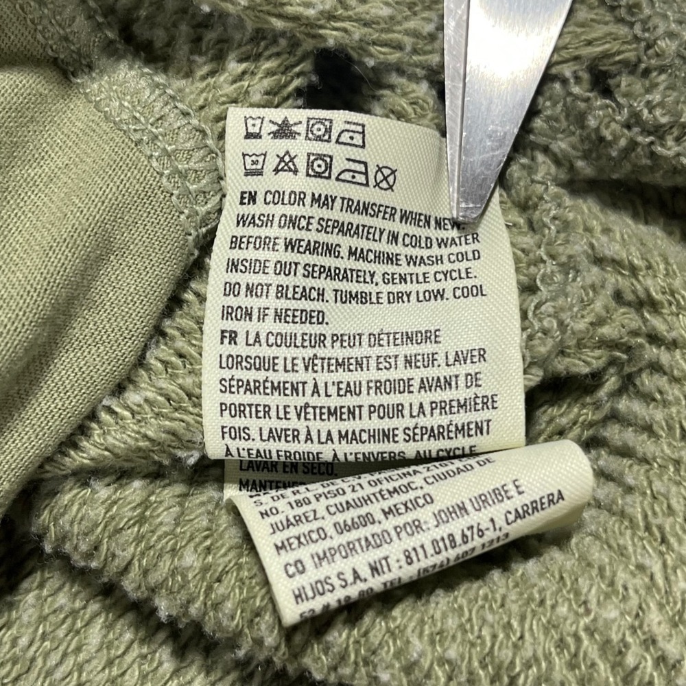 American Eagle Oversized Seriously Lived-In Split Neck Sweatshirt Womens Small - Picture 10 of 10